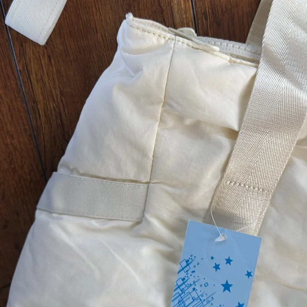 Elegant Cream Gym Tote Bag